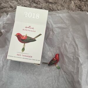 New in box 2018 hallmark keepsake red tanager ornament